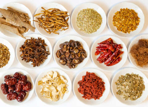 食事から健康を考えます。